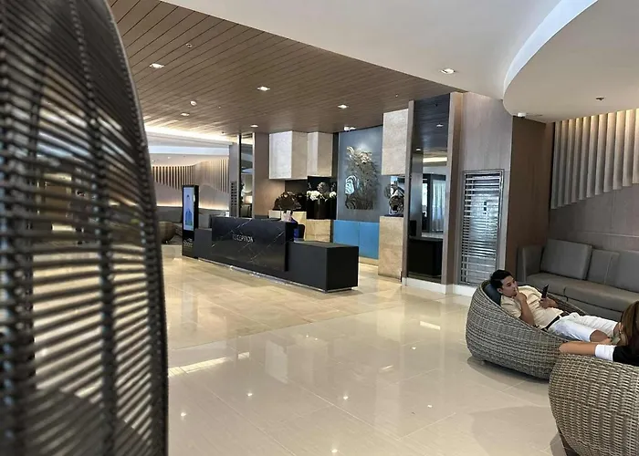 Staycation Shore Residences One Bedroom W Balcony Pool View Near Smx Sm Moa Ikea Naia Dfa Ocean Park Dfa